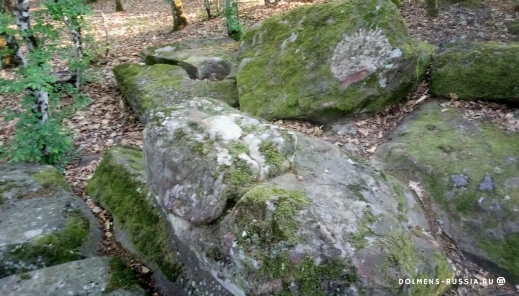dolmeny-v-vozrozhdenii